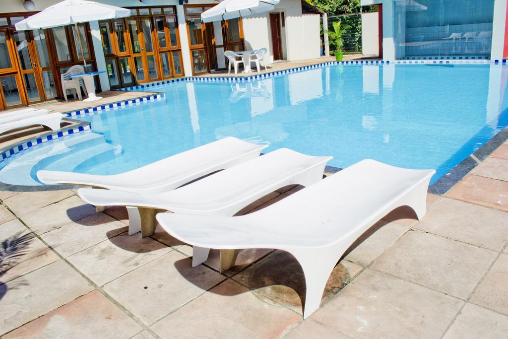 포르투세구로 Residencial Nazareth - Tonziro 아파트 호텔 외부 사진